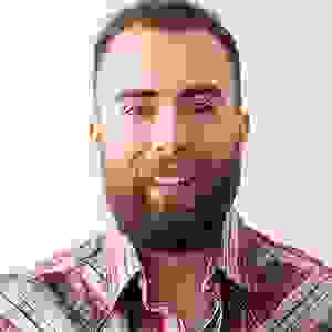 special-testimonial-carousel-7